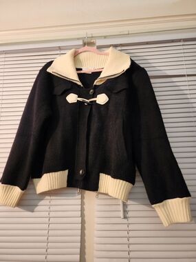 Women’s Black & Cream Teddy Jacket with Toggle Closure